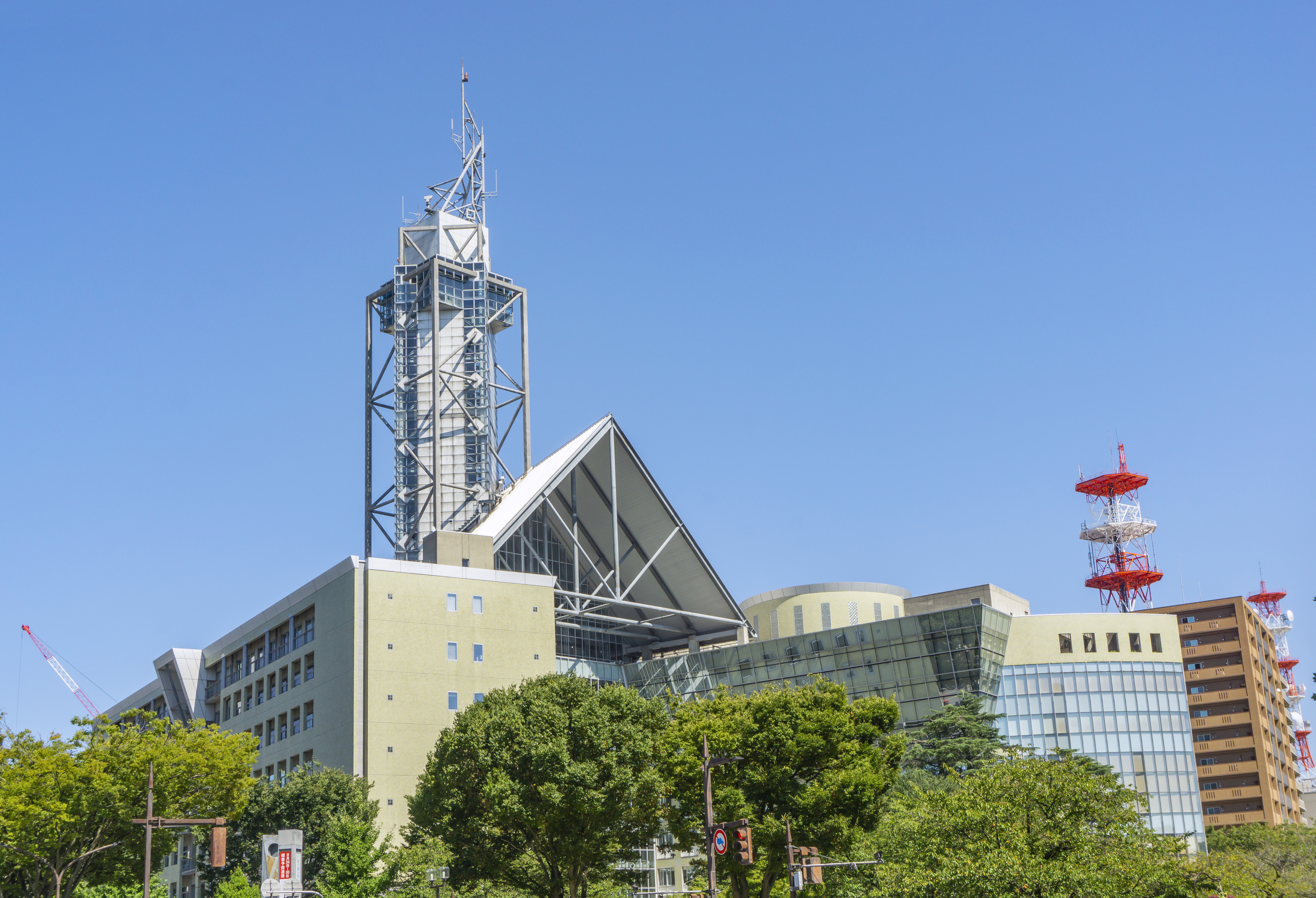 富山市役所